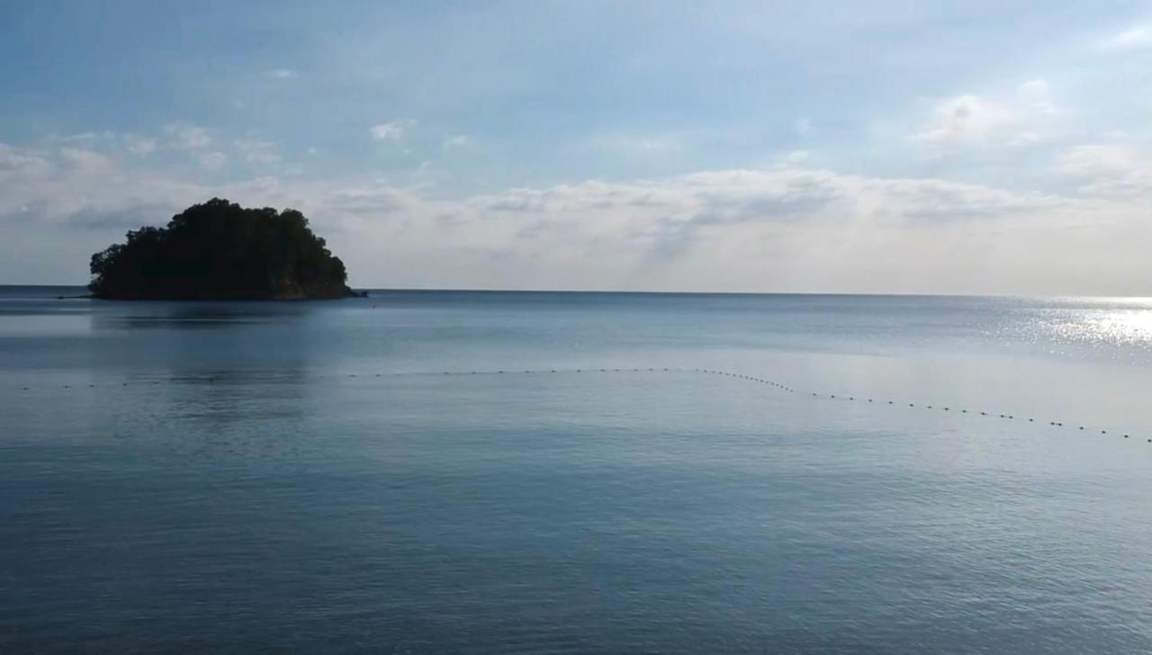 Playa La Caleta Bataan Hotel Morong  Buitenkant foto
